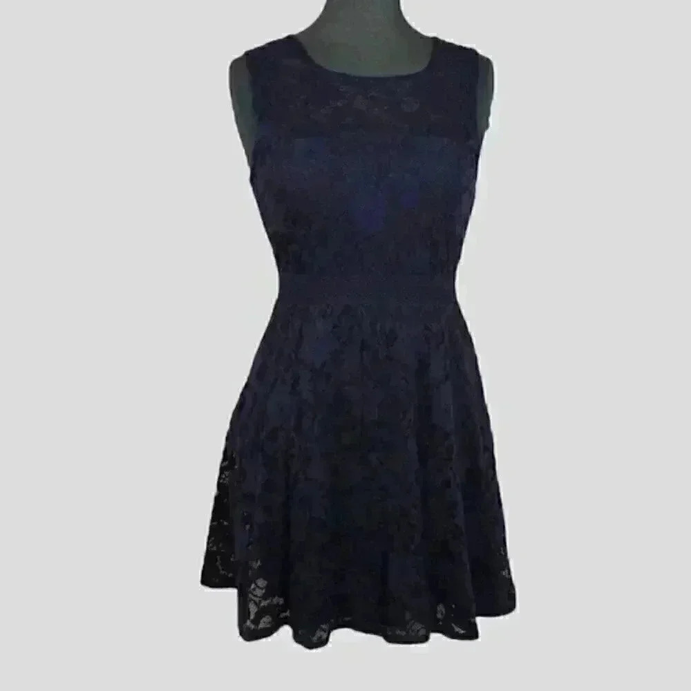 Garage Women's Fit & Flare Dress M Blue Lace Sleeveless Back Zip